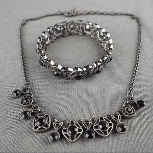 Fashion onyx gunmetal necklace & bracelet set